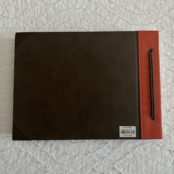 Disney Official Up My Adventure book - Picture 6 of 6